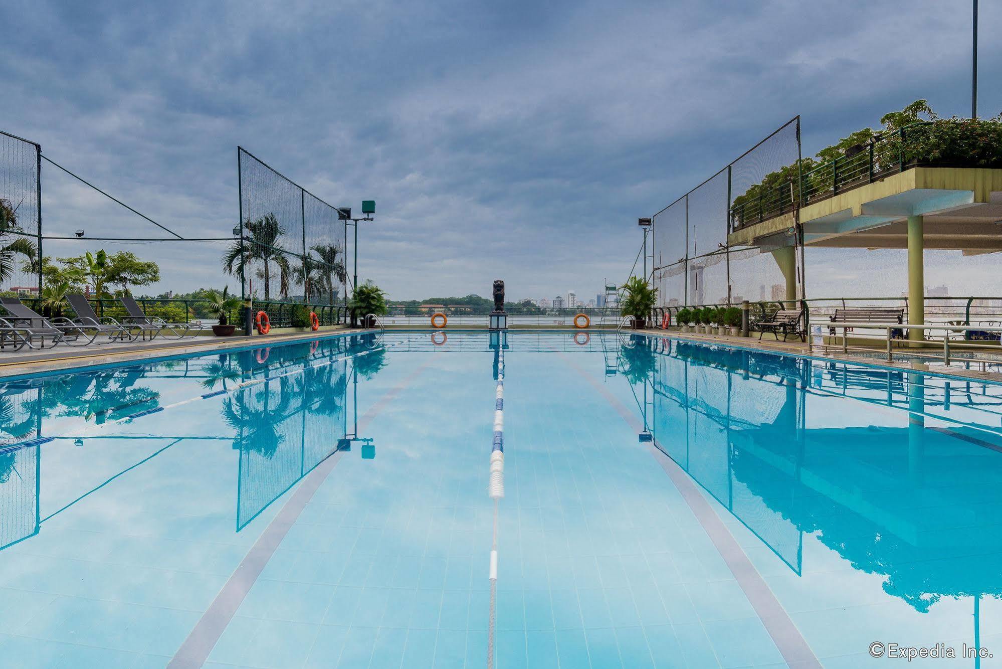 The Hanoi Club Hotel & Residences Exterior photo
