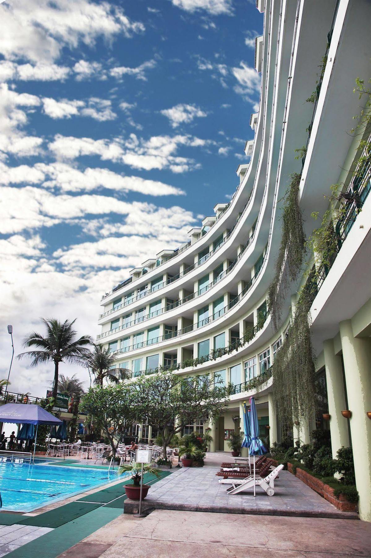The Hanoi Club Hotel & Residences Exterior photo